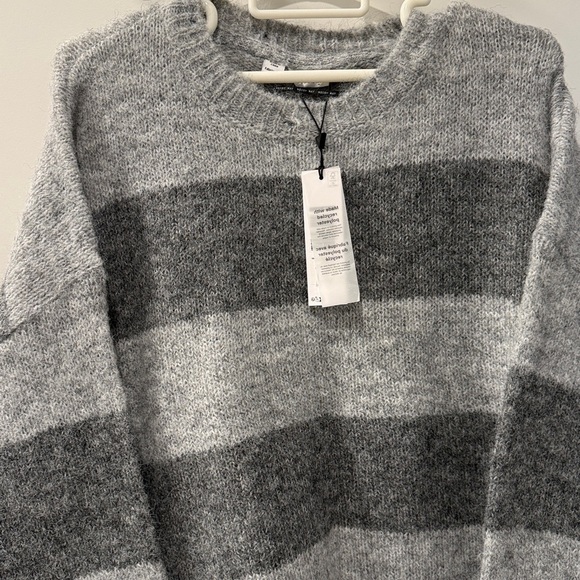 2XL💕Noisy may Oversize Gray Crew Neck Sweater with Stripes - Picture 6 of 8